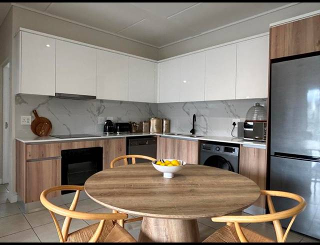 2 BEDROOM PROPERTY TO RENT IN SANDOWN